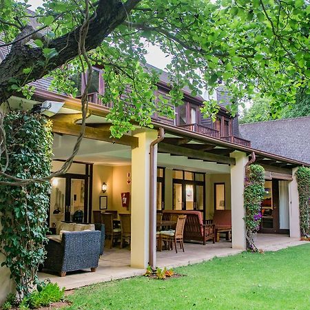 No66 Sandton Lodge Йоханесбург Екстериор снимка