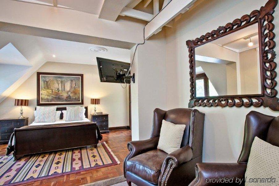No66 Sandton Lodge Йоханесбург Стая снимка