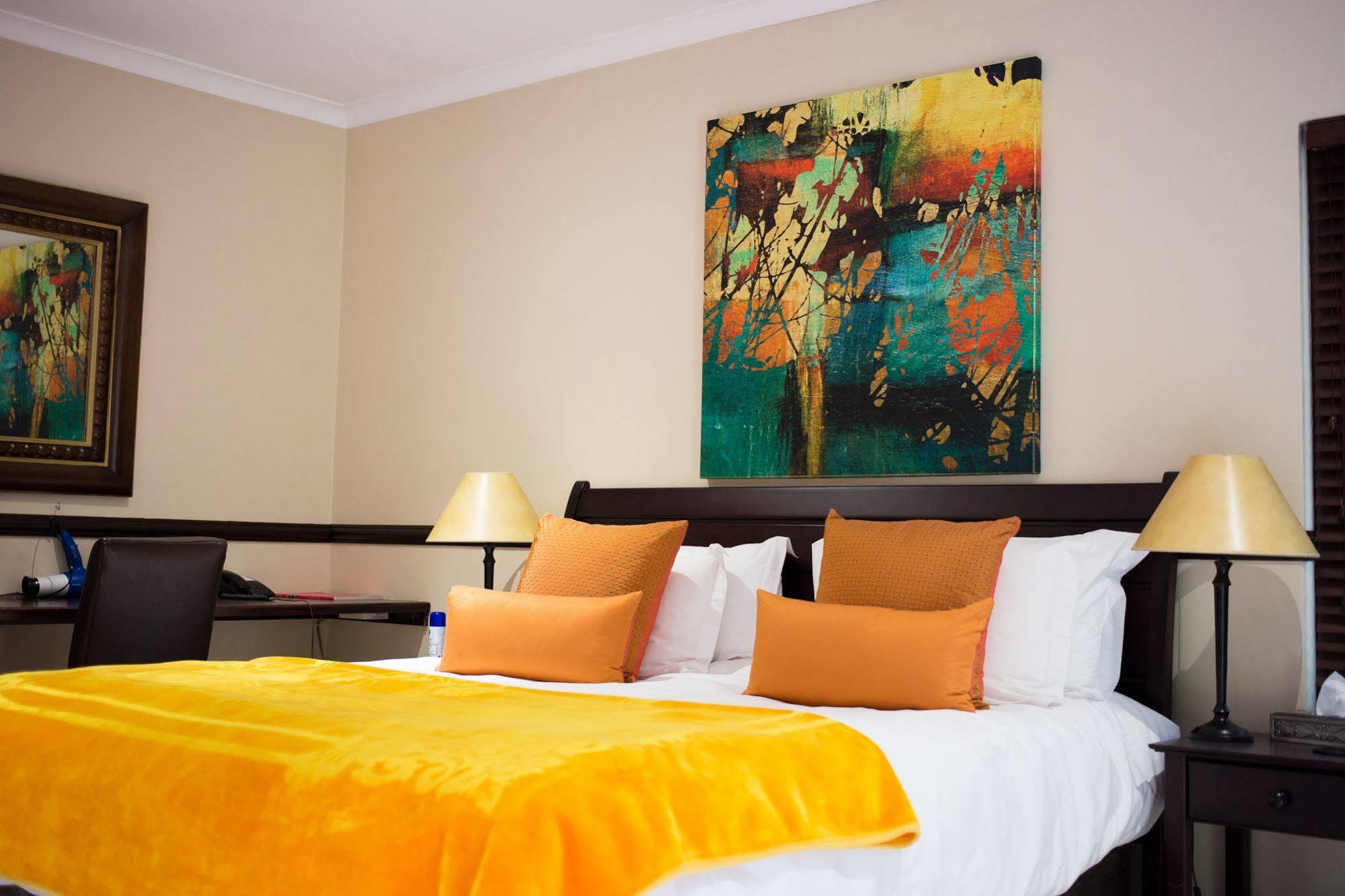 No66 Sandton Lodge Йоханесбург Екстериор снимка