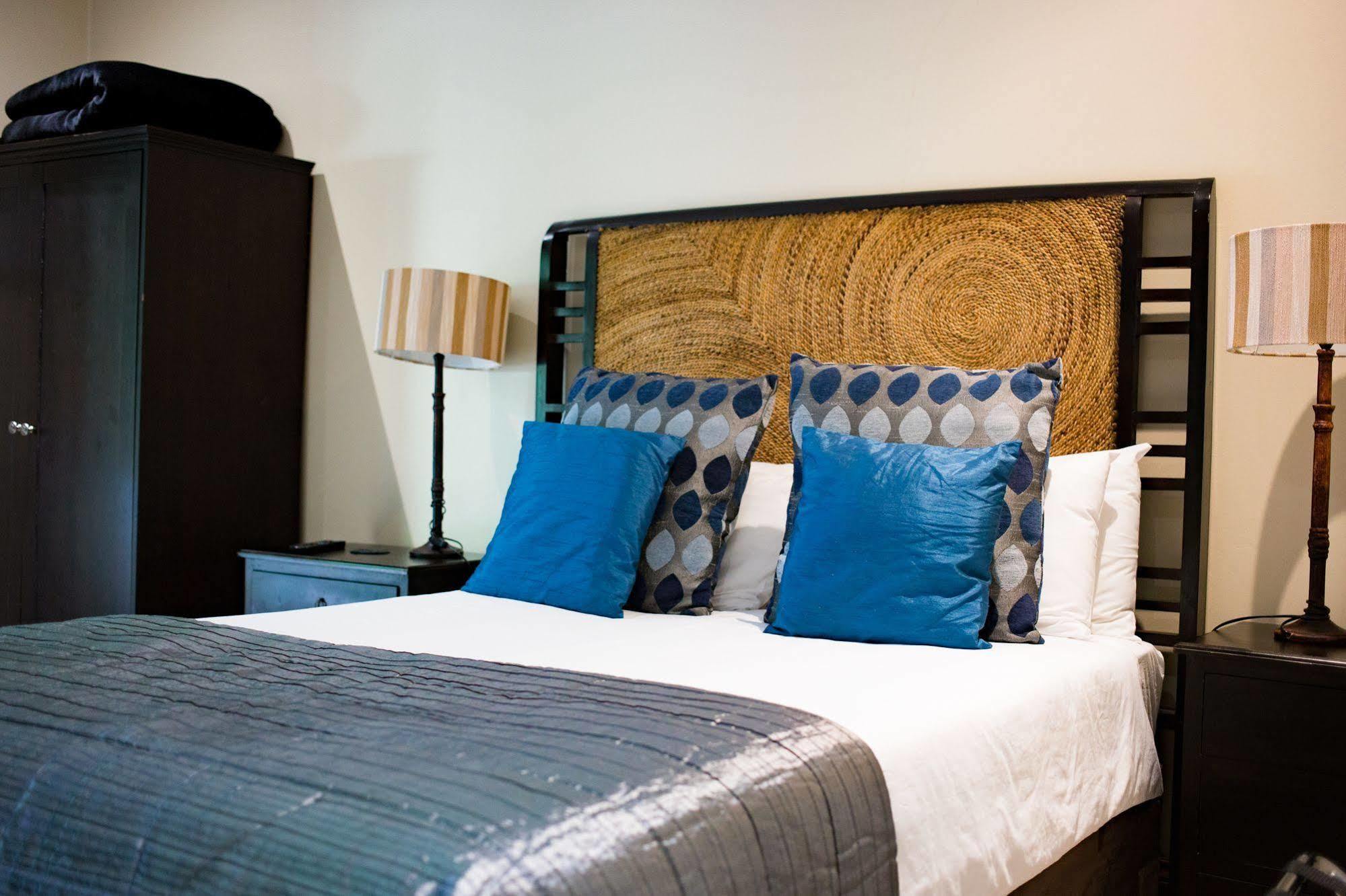 No66 Sandton Lodge Йоханесбург Екстериор снимка