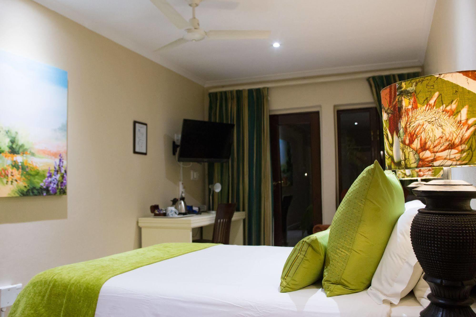 No66 Sandton Lodge Йоханесбург Екстериор снимка