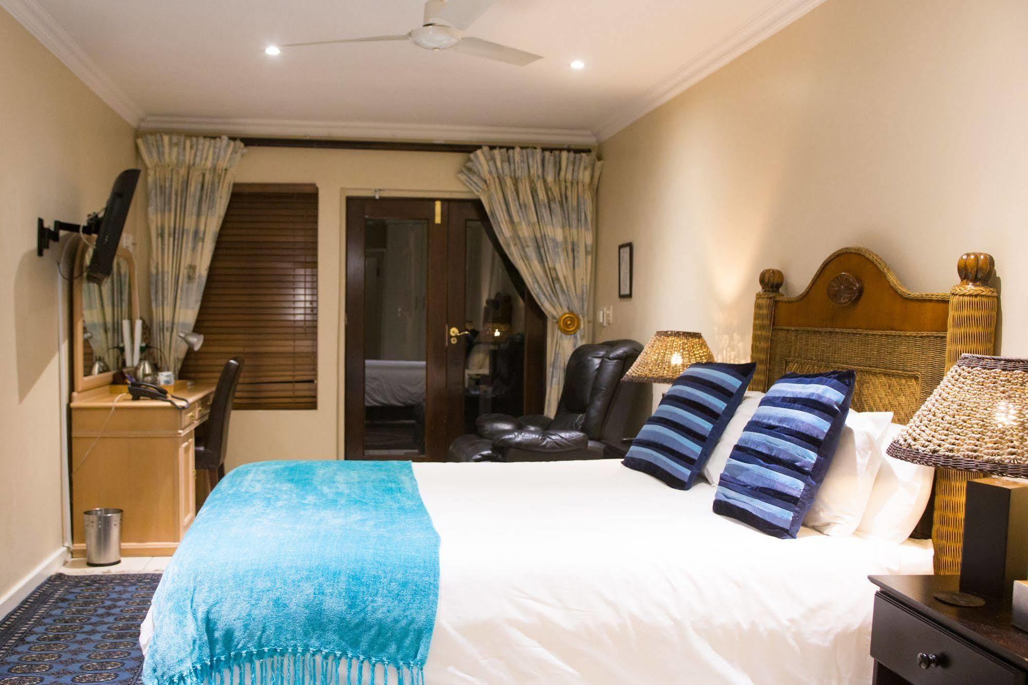 No66 Sandton Lodge Йоханесбург Екстериор снимка