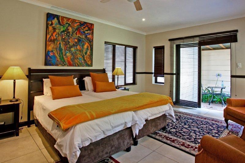 No66 Sandton Lodge Йоханесбург Стая снимка